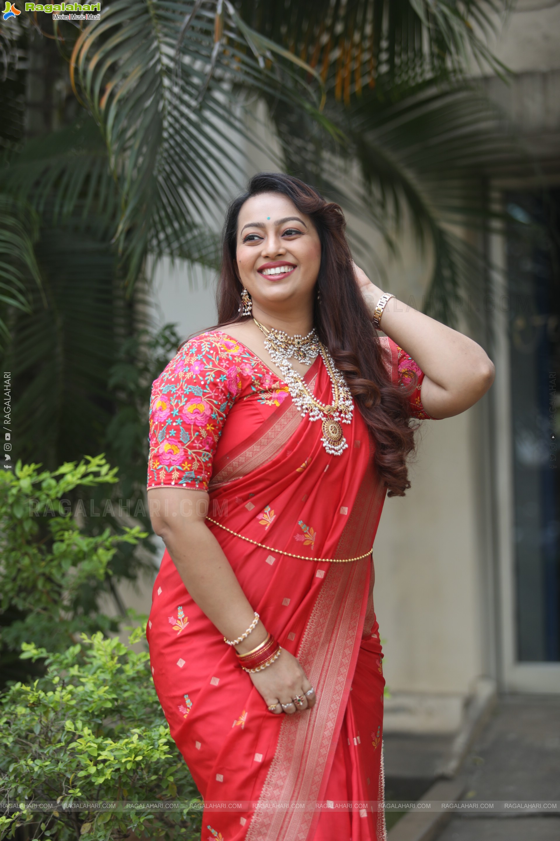 Ester Noronha Latest Photoshoot Stills, HD Gallery