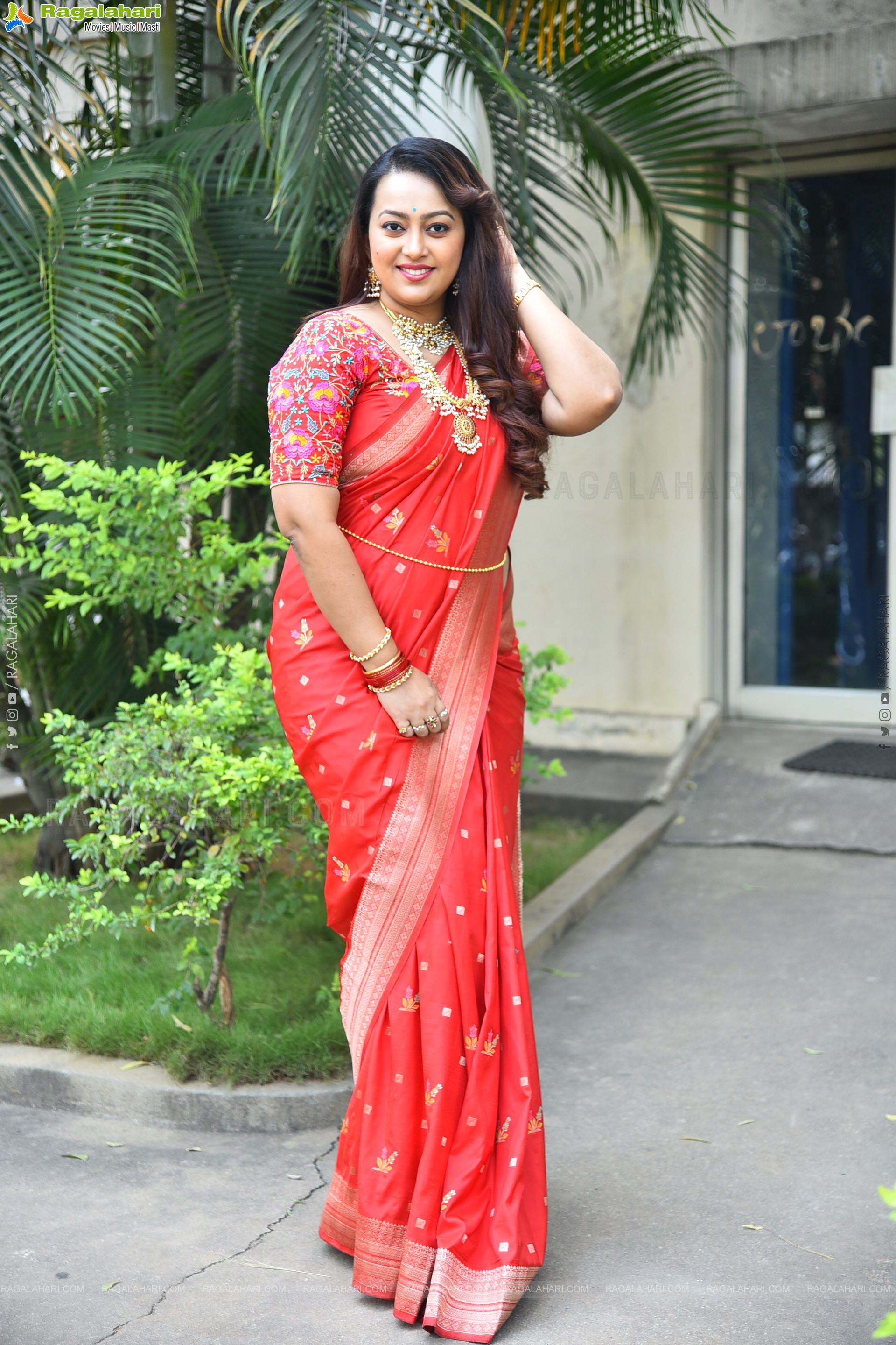 Ester Noronha Latest Photoshoot Stills, HD Gallery