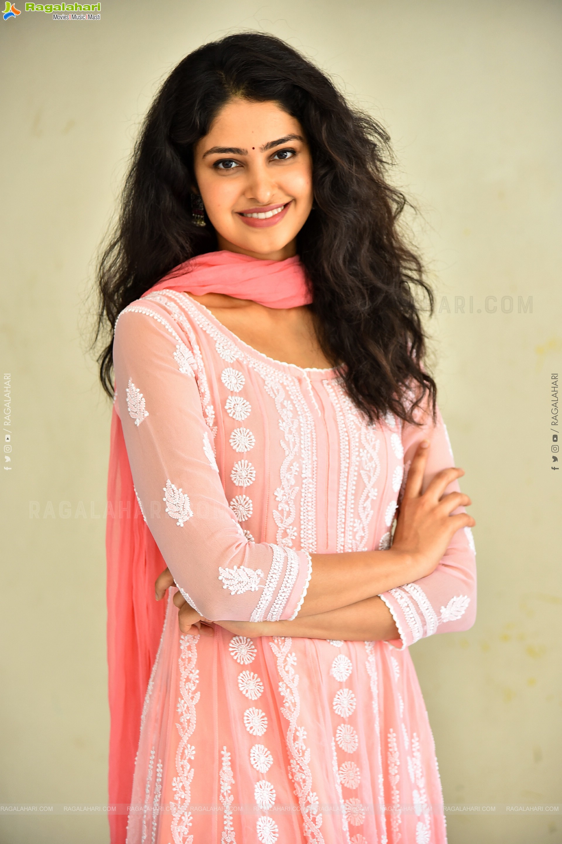 Manasa Varanasi at Devaki Nandana Vasudeva Interview, HD Gallery