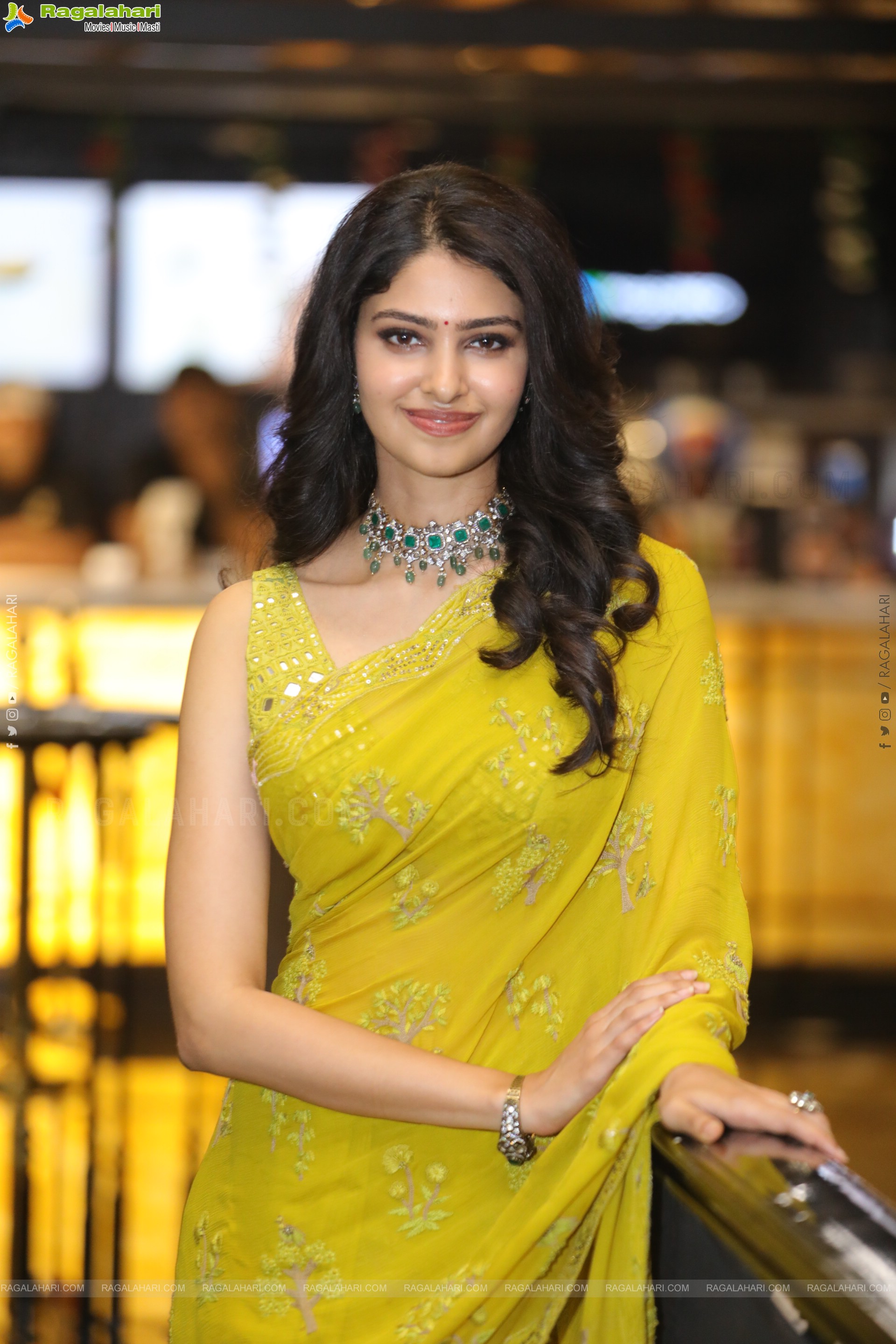 Manasa Varanasi at Devaki Nandana Vasudeva Trailer Launch, HD Gallery