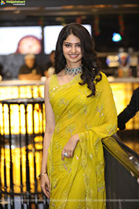 Manasa Varanasi at Devaki Nandana Vasudeva Trailer Launch