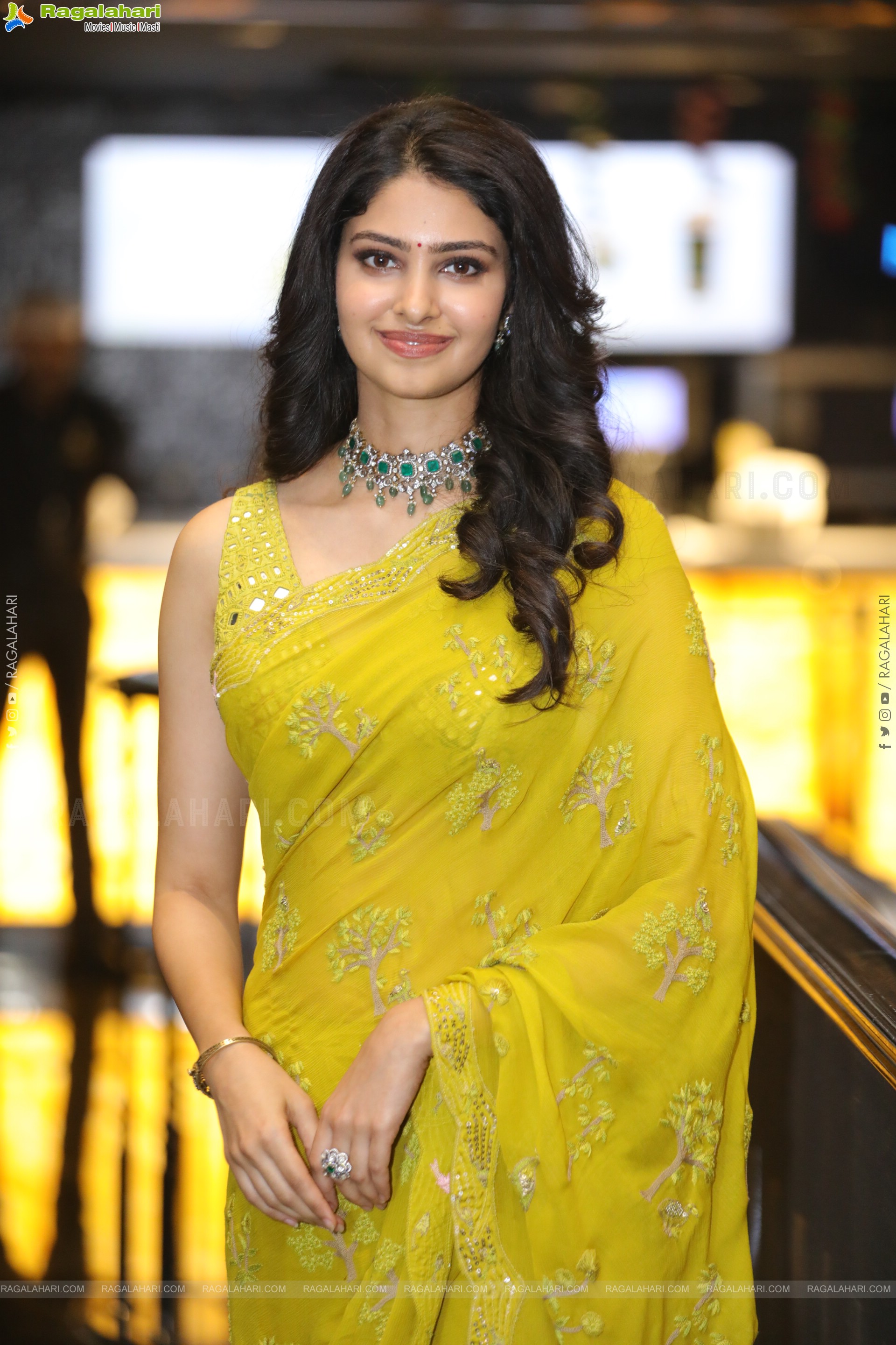 Manasa Varanasi at Devaki Nandana Vasudeva Trailer Launch, HD Gallery