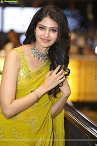 Manasa Varanasi at Devaki Nandana Vasudeva Trailer Launch