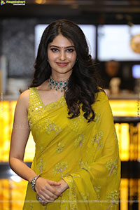 Manasa Varanasi at Devaki Nandana Vasudeva Trailer Launch