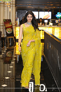 Manasa Varanasi at Devaki Nandana Vasudeva Trailer Launch