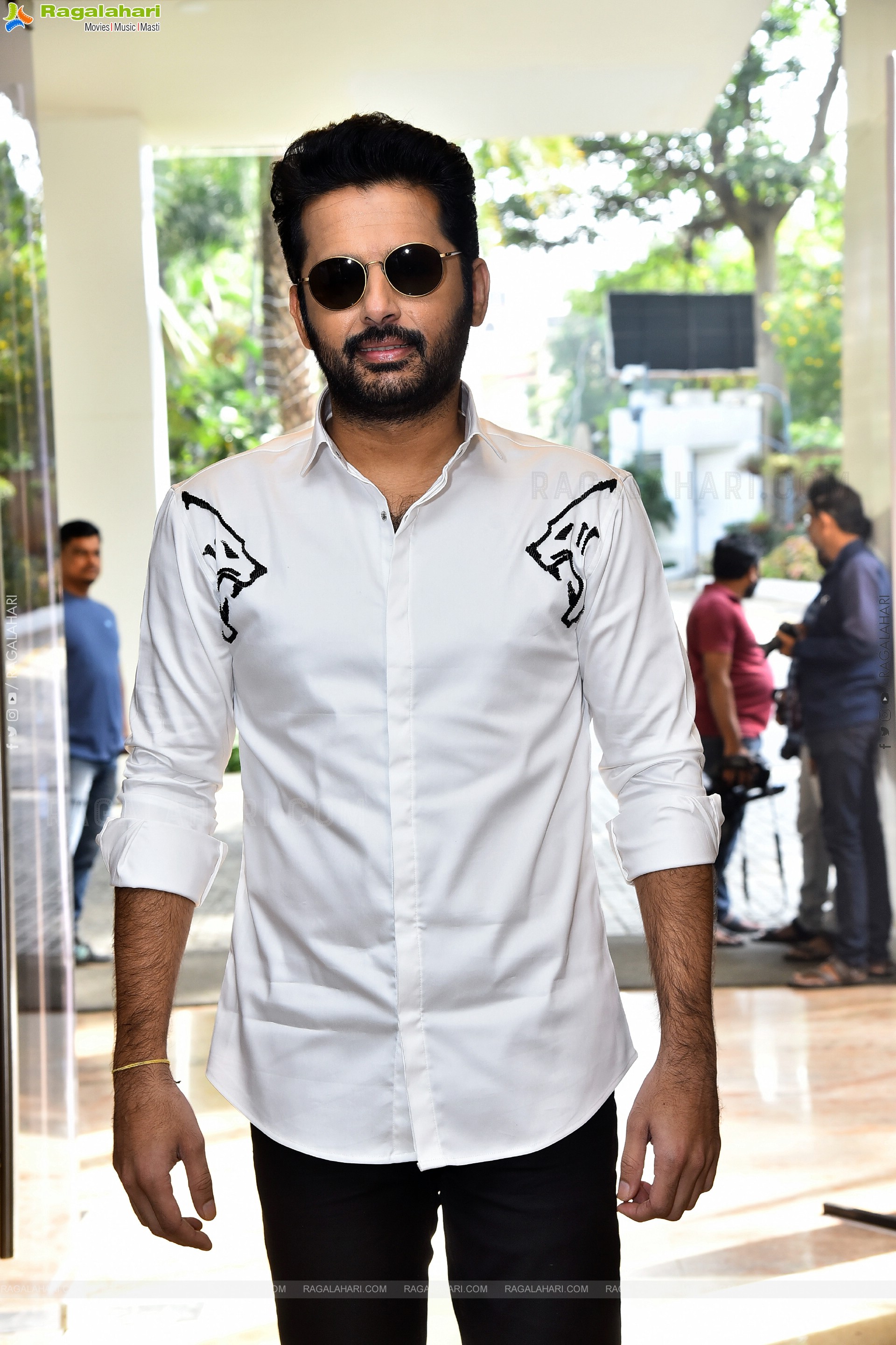 Nithiin at Robinhood Movie Press Meet, HD Gallery