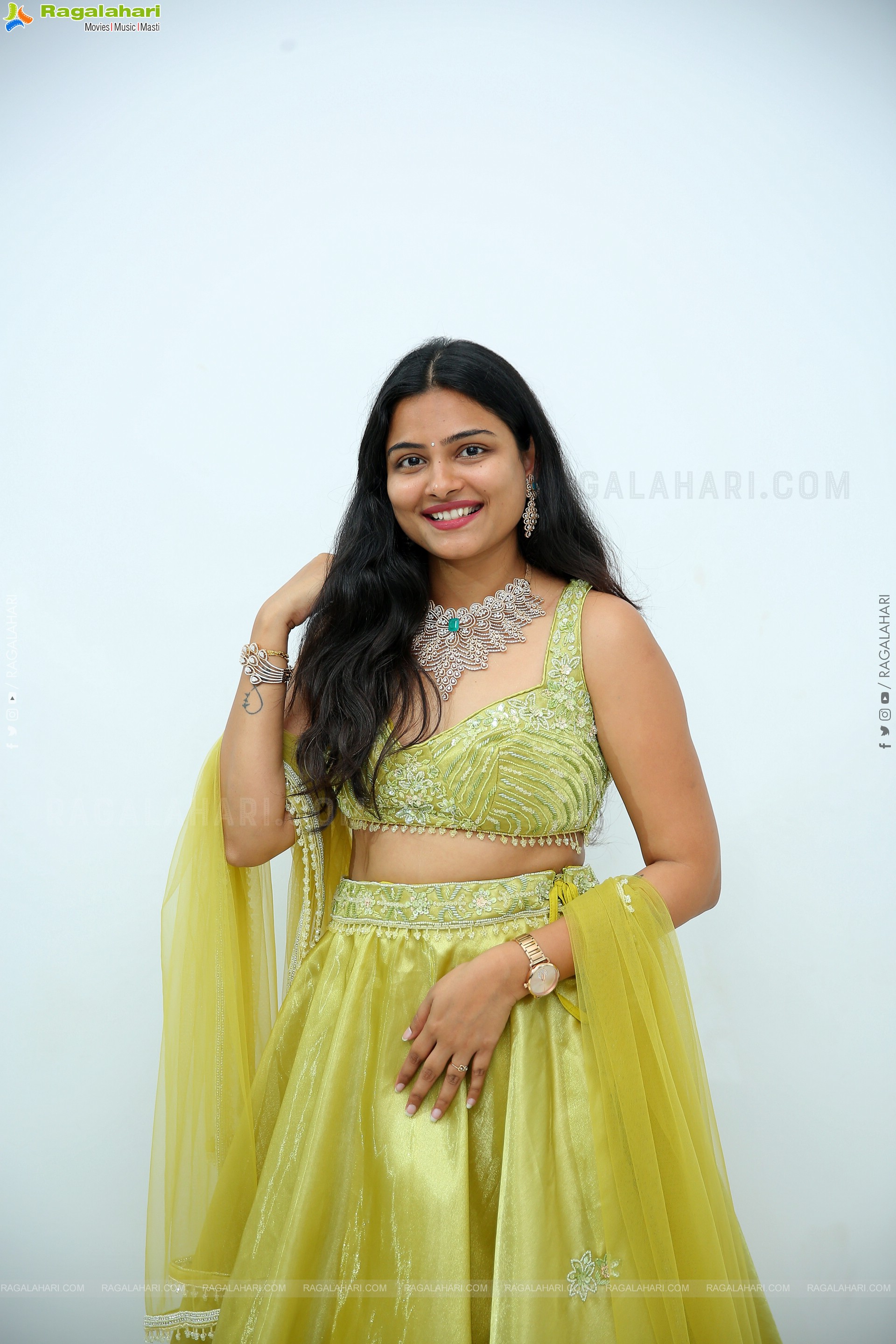 Priya Inturu Latest HD Stills, Photo Gallery