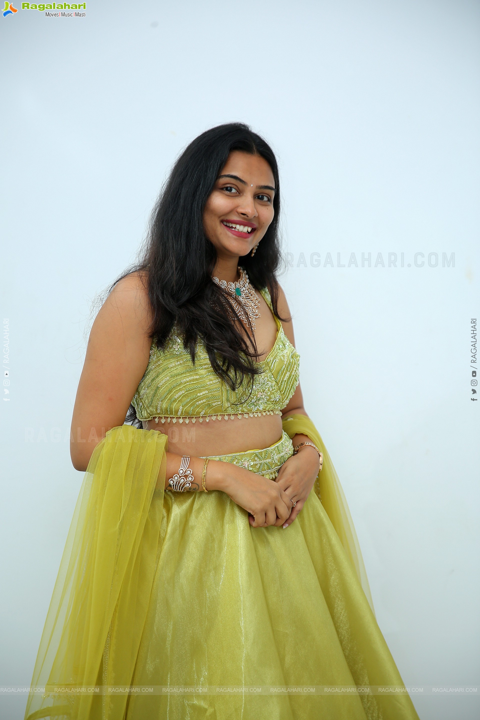 Priya Inturu Latest HD Stills, Photo Gallery