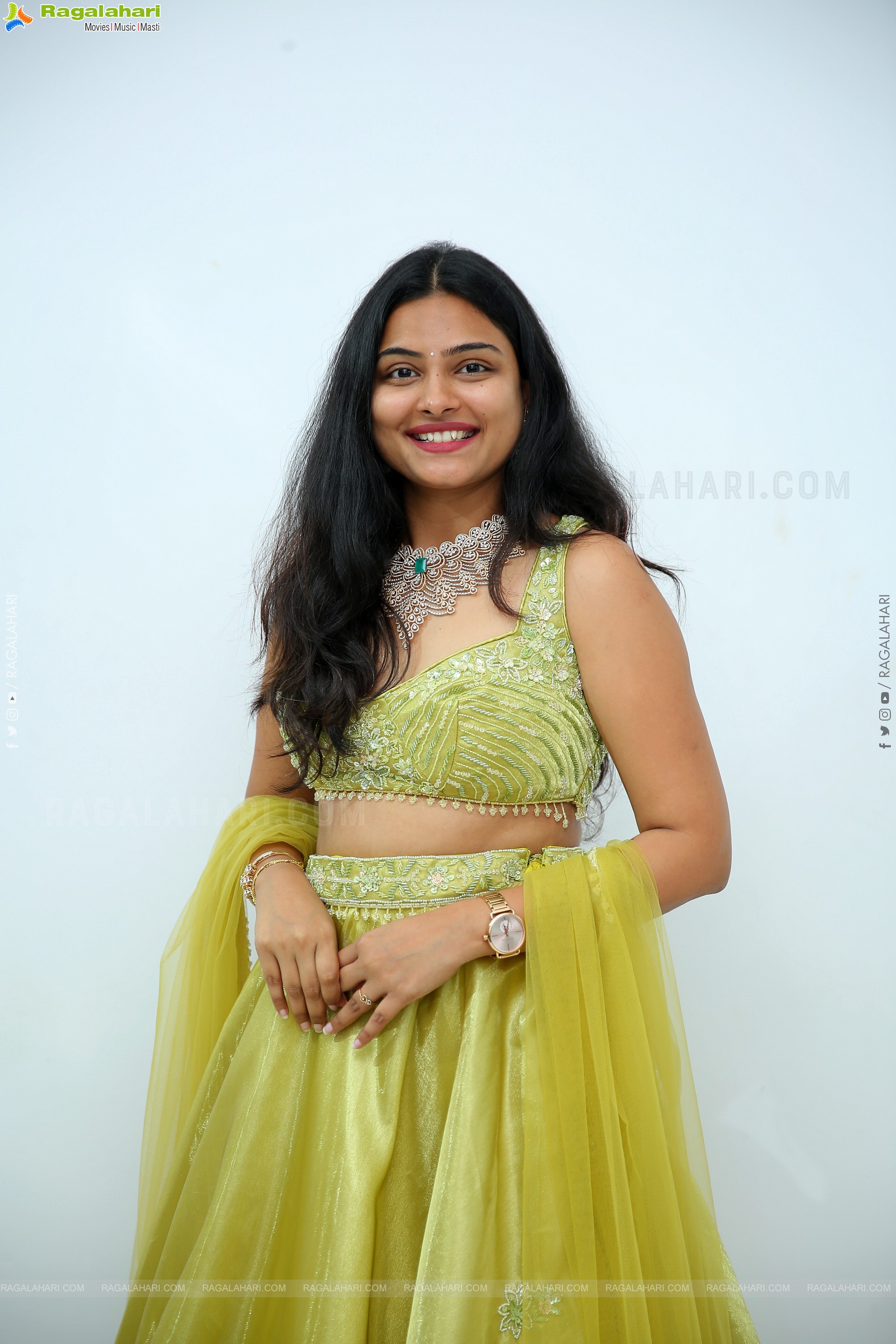 Priya Inturu Latest HD Stills, Photo Gallery