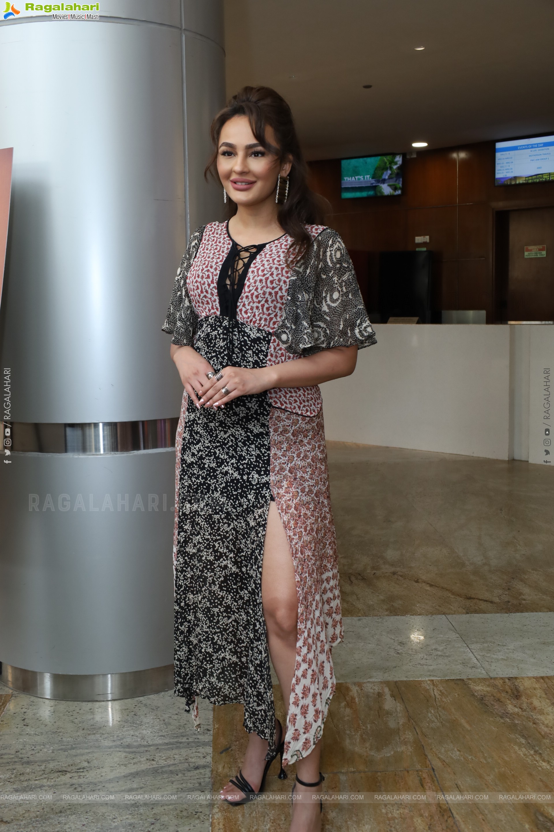 Seerat Kapoor at Hi Life Exhibition Launch Event, HD Gallery