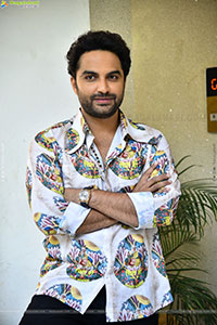 Vishwak Sen at Mechanic Rocky Interview, HD Gallery 