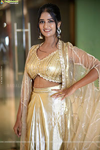 Alekhya at Jatadhara Pre Release Event, HD Gallery