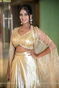 Alekhya at Jatadhara Pre Release Event, HD Gallery