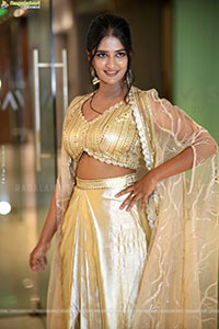 Alekhya at Jatadhara Pre Release Event, HD Gallery