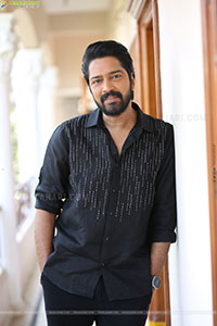 Allari Naresh at 12A Railway Colony Interview, HD Gallery 