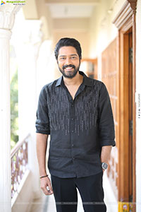 Allari Naresh at 12A Railway Colony Interview, HD Gallery 