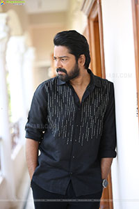 Allari Naresh at 12A Railway Colony Interview, HD Gallery 