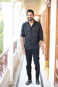 Allari Naresh at 12A Railway Colony Interview, HD Gallery 