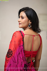 Anusri Aira Stills in Red Saree, HD Gallery