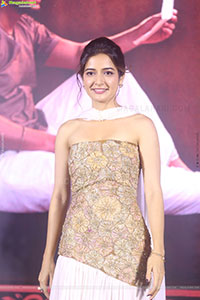 Ashika Ranganath at Gatha Vaibhava Prerelease 