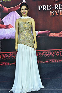 Ashika Ranganath at Gatha Vaibhava Prerelease 