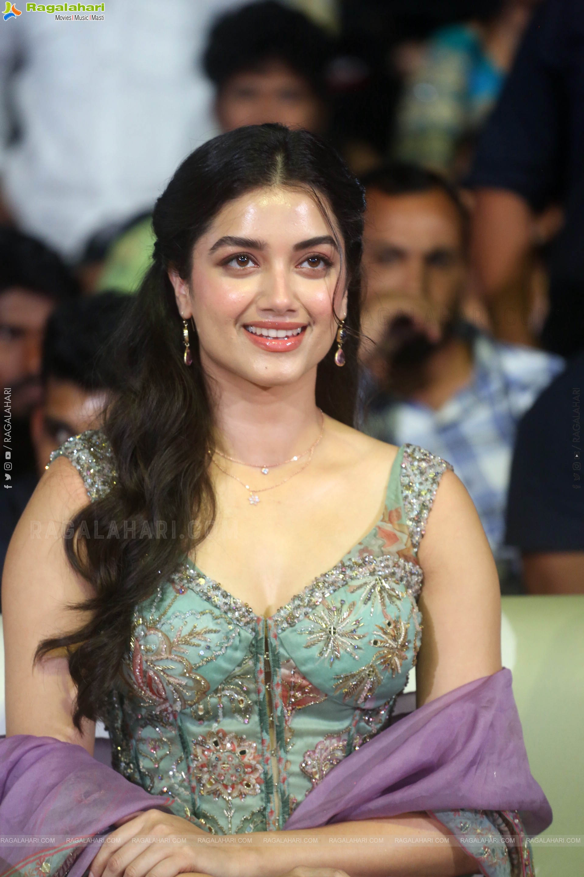 Bhagyashri Borse at Andhra King Taluka Trailer Launch, HD Gallery