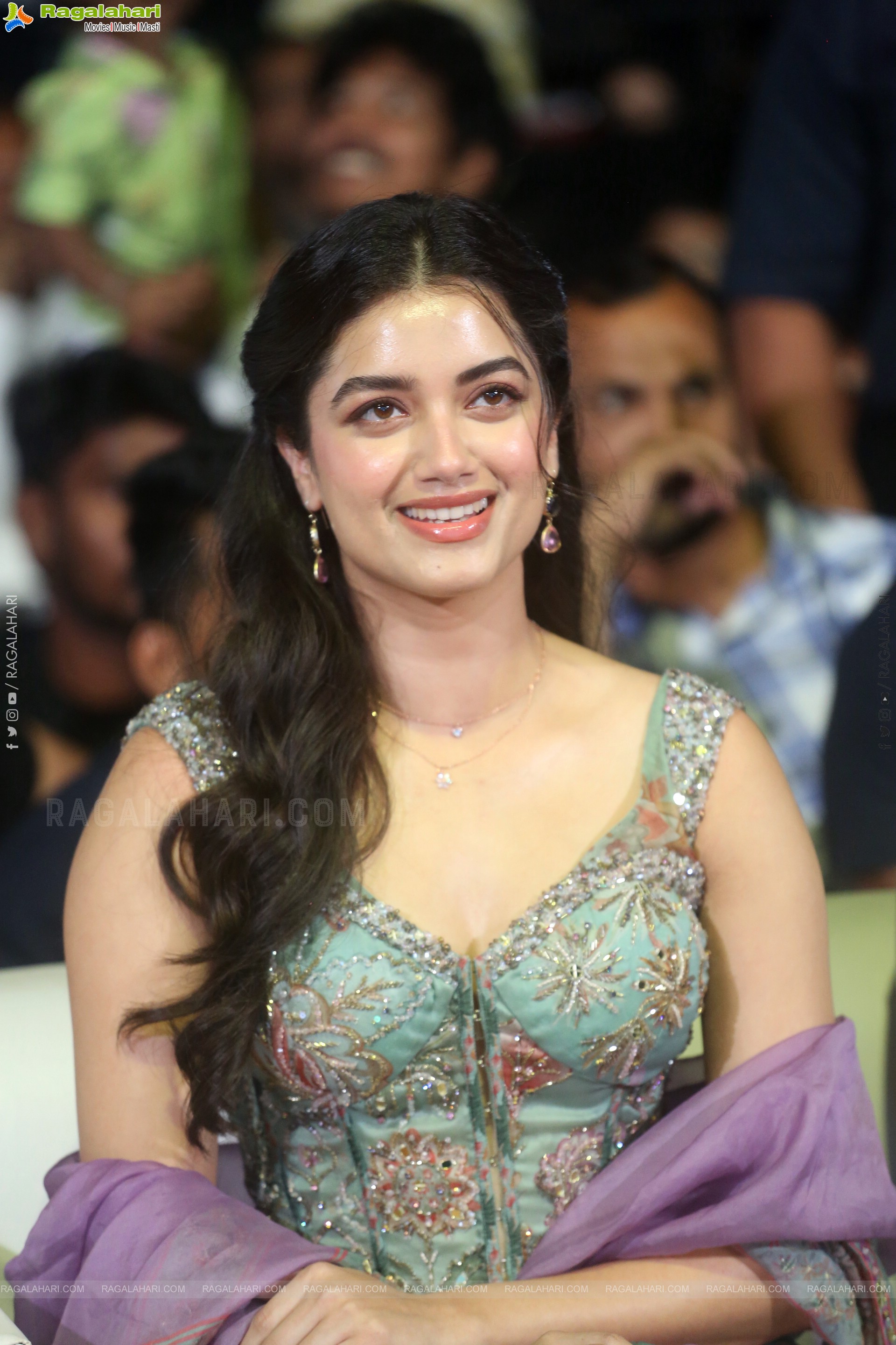 Bhagyashri Borse at Andhra King Taluka Trailer Launch, HD Gallery