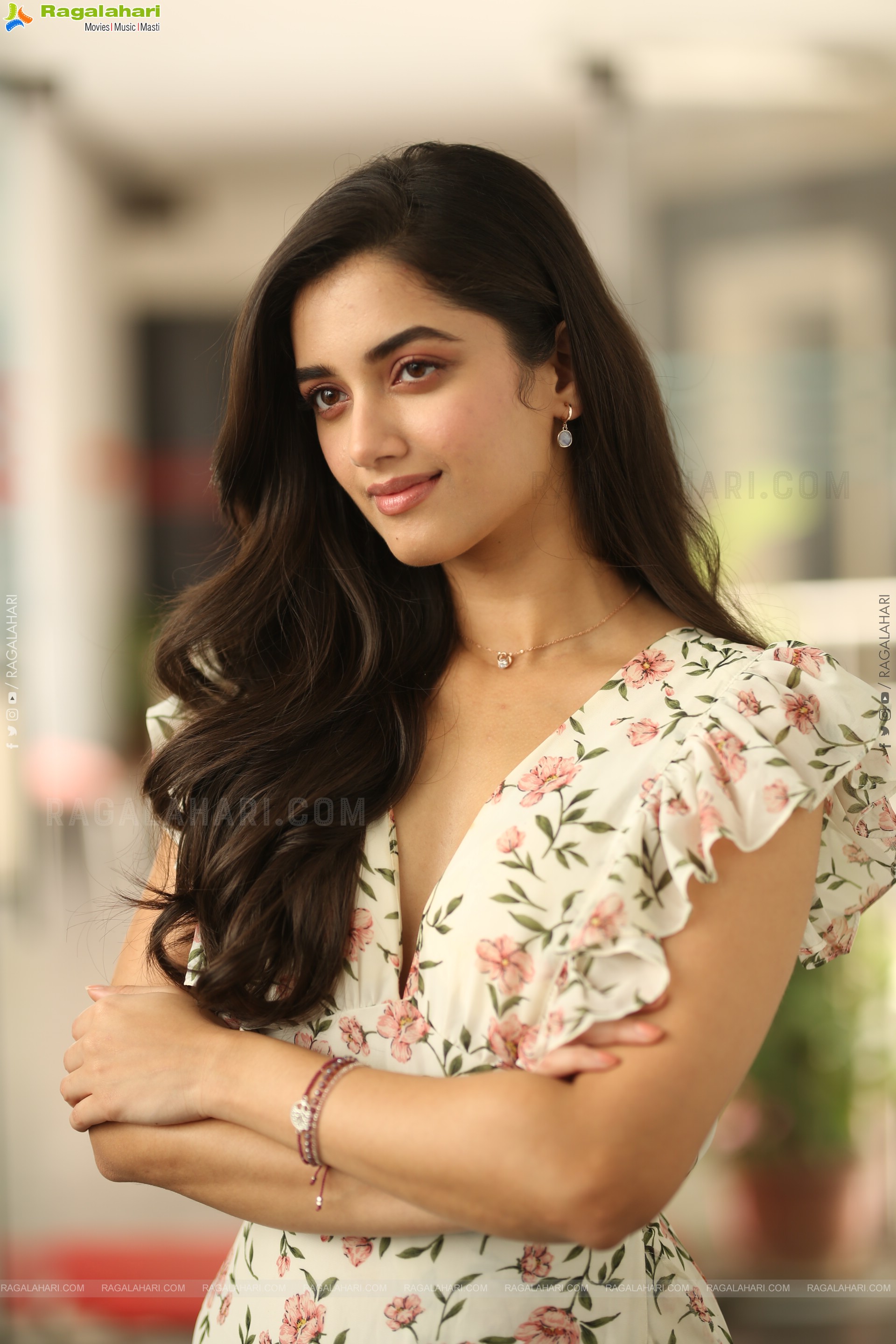 Bhagyashri Borse at Andhra King Taluka Interview, HD Gallery