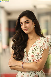 Bhagyashri Borse at Andhra King Taluka Interview, HD Gallery