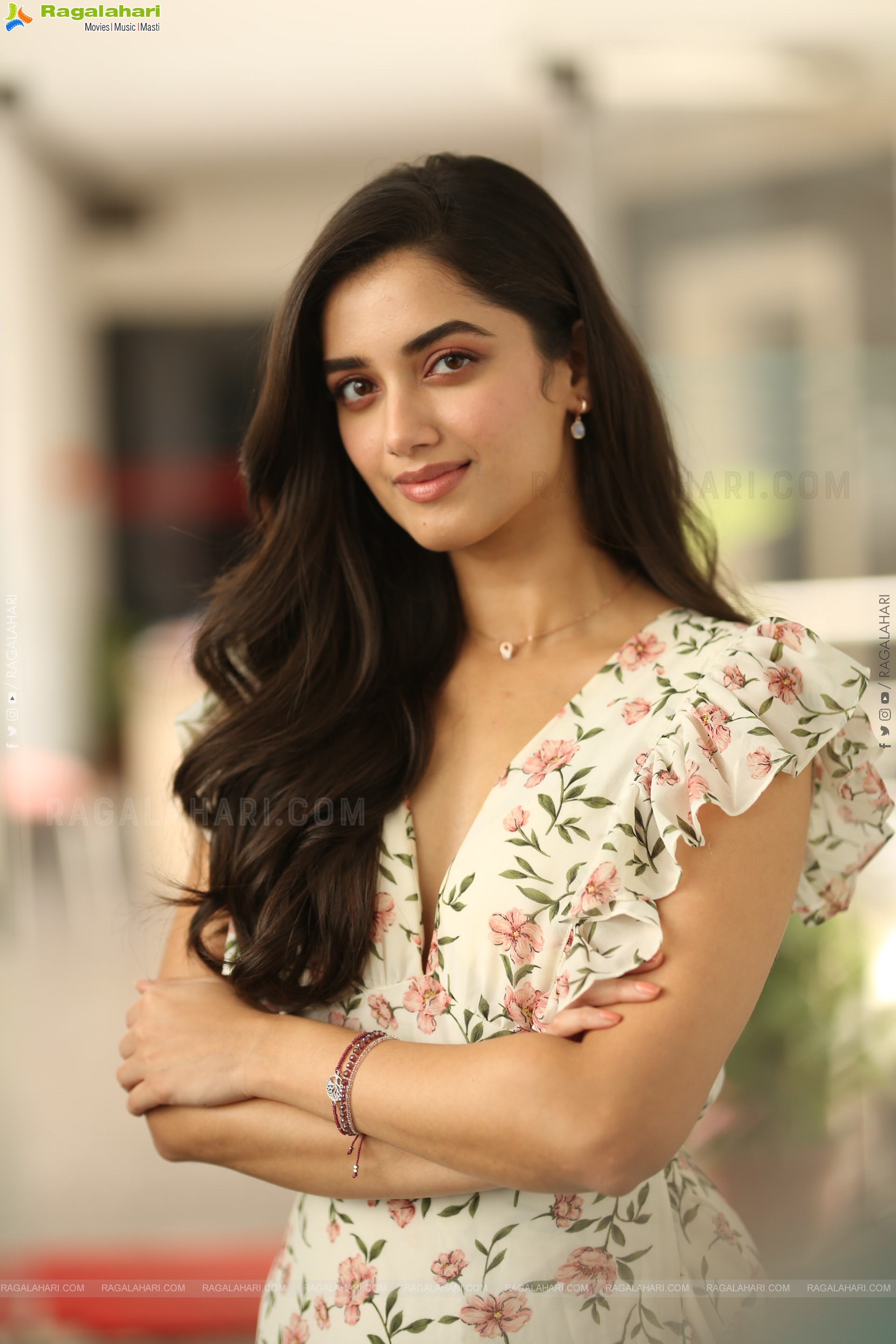 Bhagyashri Borse at Andhra King Taluka Interview, HD Gallery