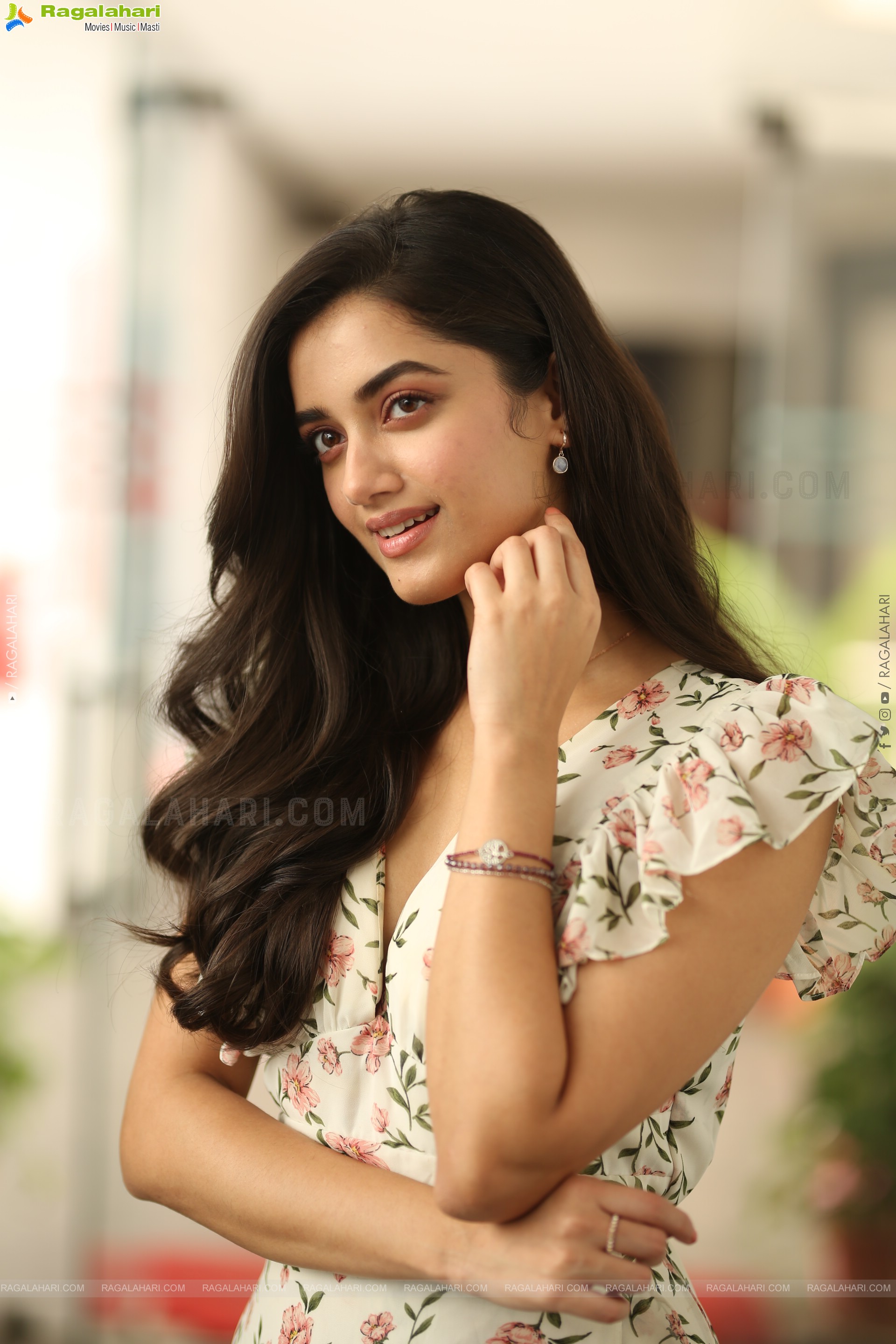 Bhagyashri Borse at Andhra King Taluka Interview, HD Gallery