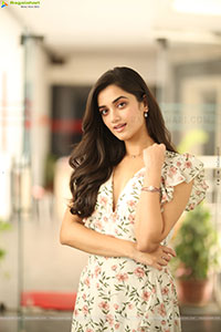 Bhagyashri Borse at Andhra King Taluka Interview, HD Gallery