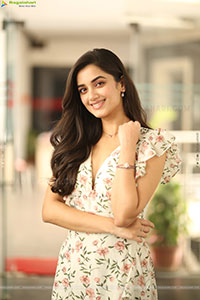 Bhagyashri Borse at Andhra King Taluka Interview, HD Gallery