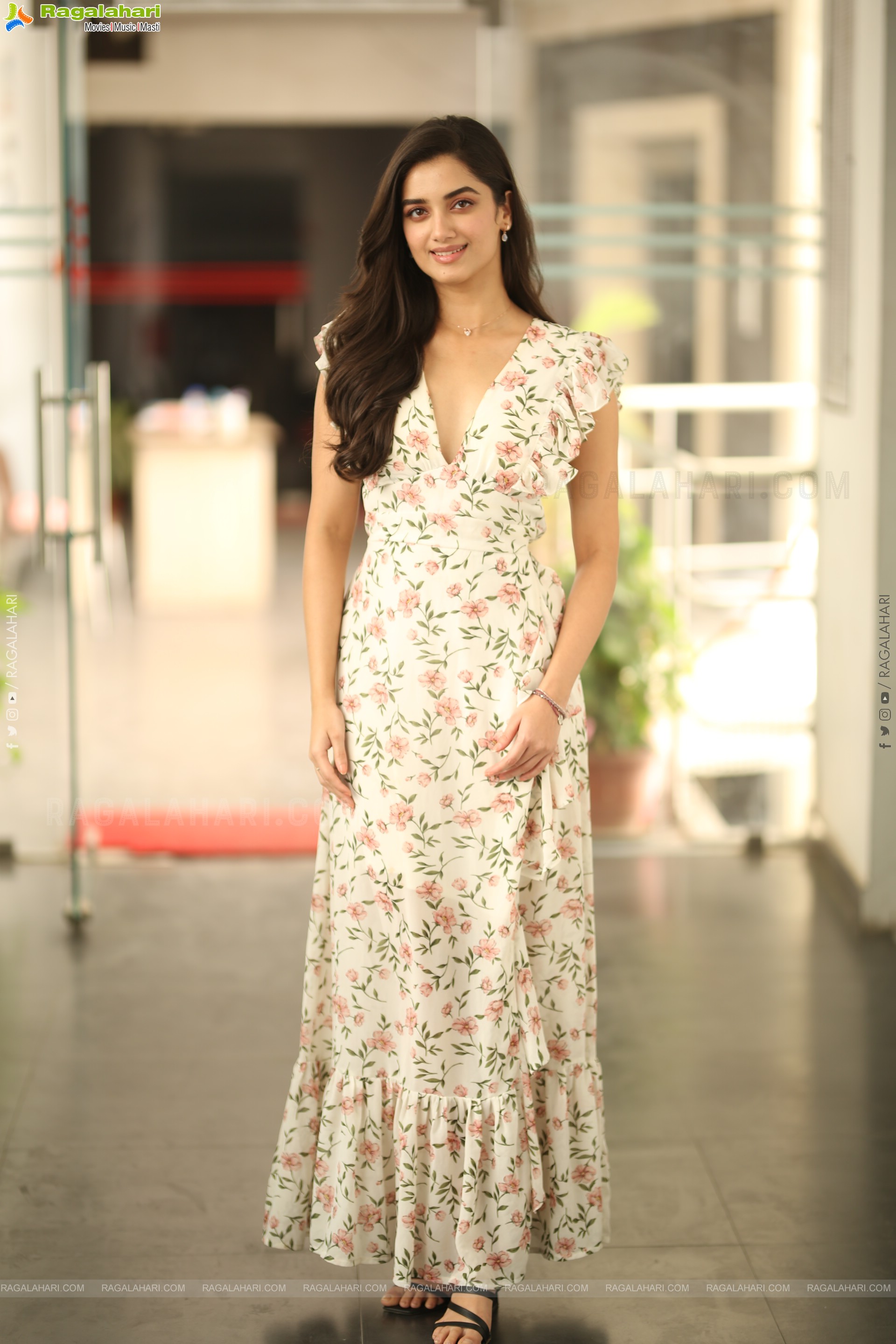 Bhagyashri Borse at Andhra King Taluka Interview, HD Gallery