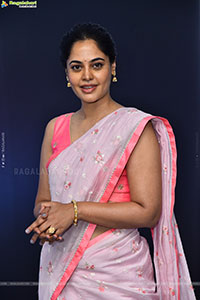 Bindu Madhavi at Dhandoraa Teaser Launch, HD Gallery