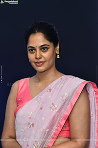 Bindu Madhavi at Dhandoraa Teaser Launch, HD Gallery