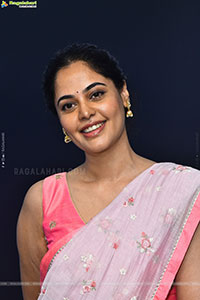 Bindu Madhavi at Dhandoraa Teaser Launch, HD Gallery