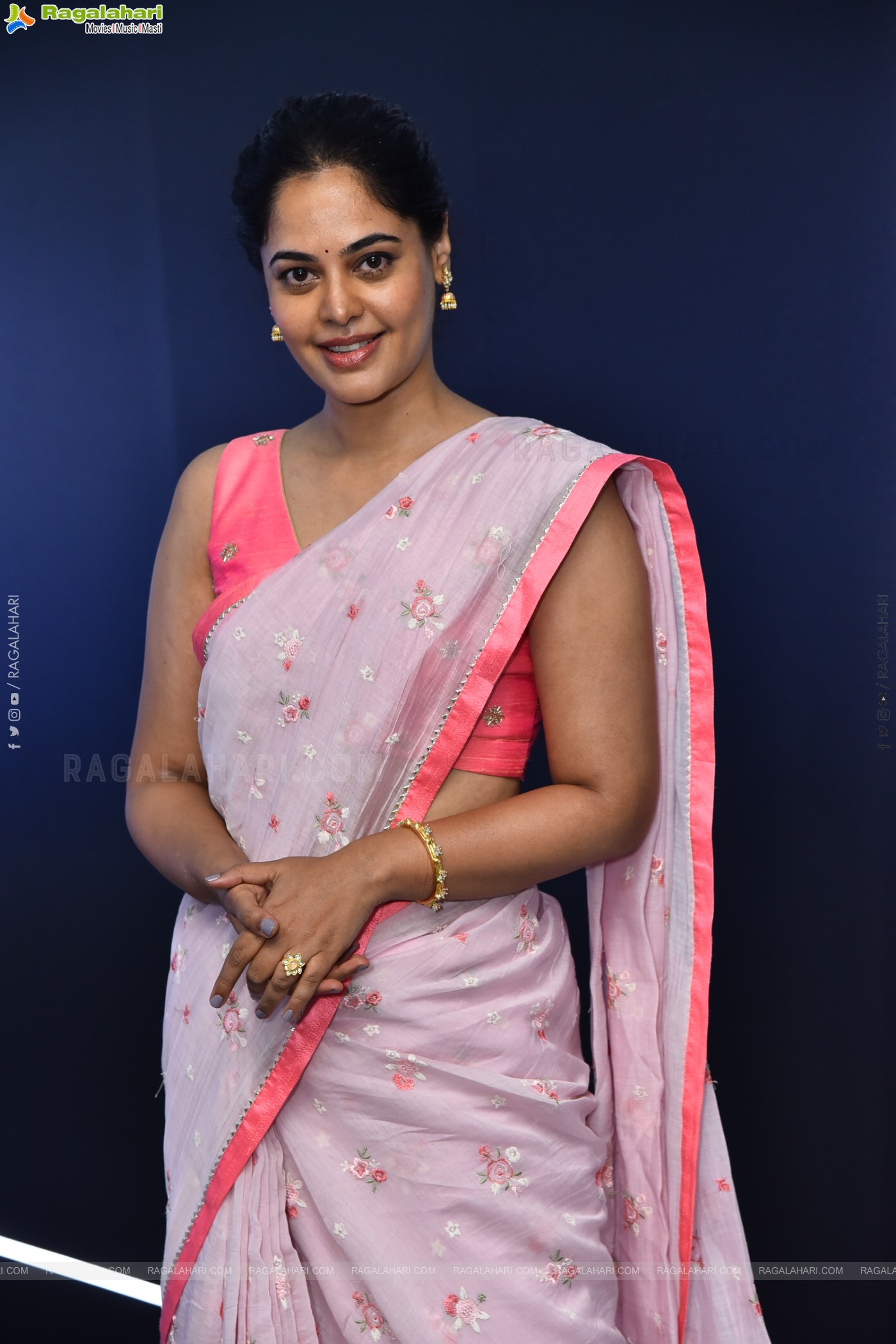 Bindu Madhavi at Dhandoraa Teaser Launch, HD Gallery