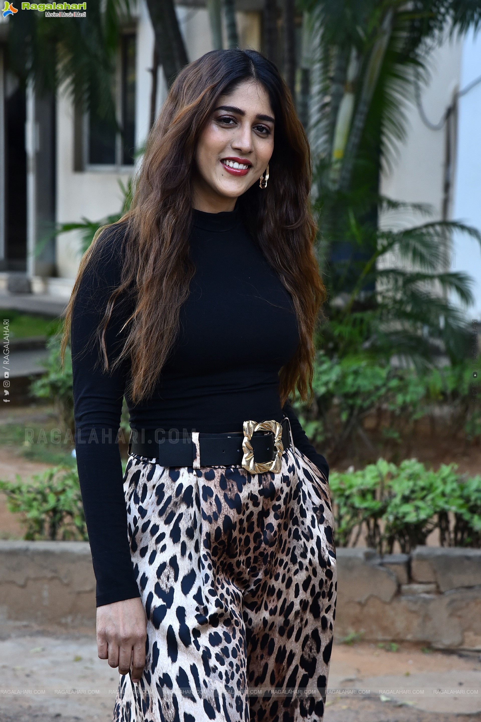 Chandini Chowdary at Santhana Prapthirasthu Success Meet, HD Gallery