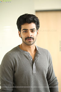 Dheekshith Shetty at The Girlfriend Interview, HD Gallery