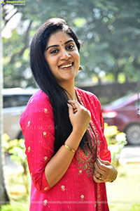 Dhanya Balakrishna at Tortoise Movie Launch, HD Gallery