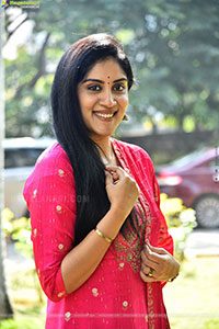 Dhanya Balakrishna at Tortoise Movie Launch, HD Gallery