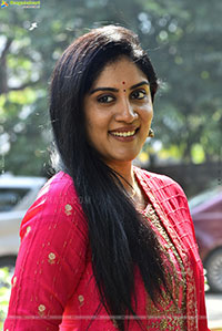 Dhanya Balakrishna at Tortoise Movie Launch, HD Gallery