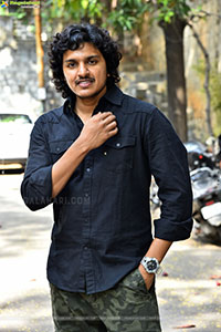 Director Mahesh Babu P at Andhra King Taluka Interview