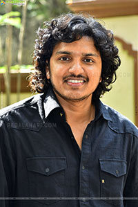 Director Mahesh Babu P at Andhra King Taluka Interview