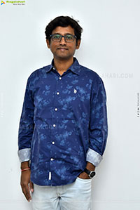 Director Sanjeev Reddy at Santhana Praptirasthu Interview