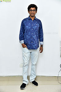 Director Sanjeev Reddy at Santhana Praptirasthu Interview