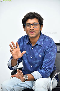 Director Sanjeev Reddy at Santhana Praptirasthu Interview