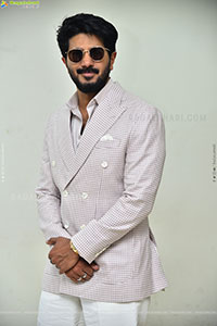 Dulquer Salmaan Latest Stills, HD Galler