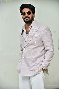 Dulquer Salmaan Latest Stills, HD Galler